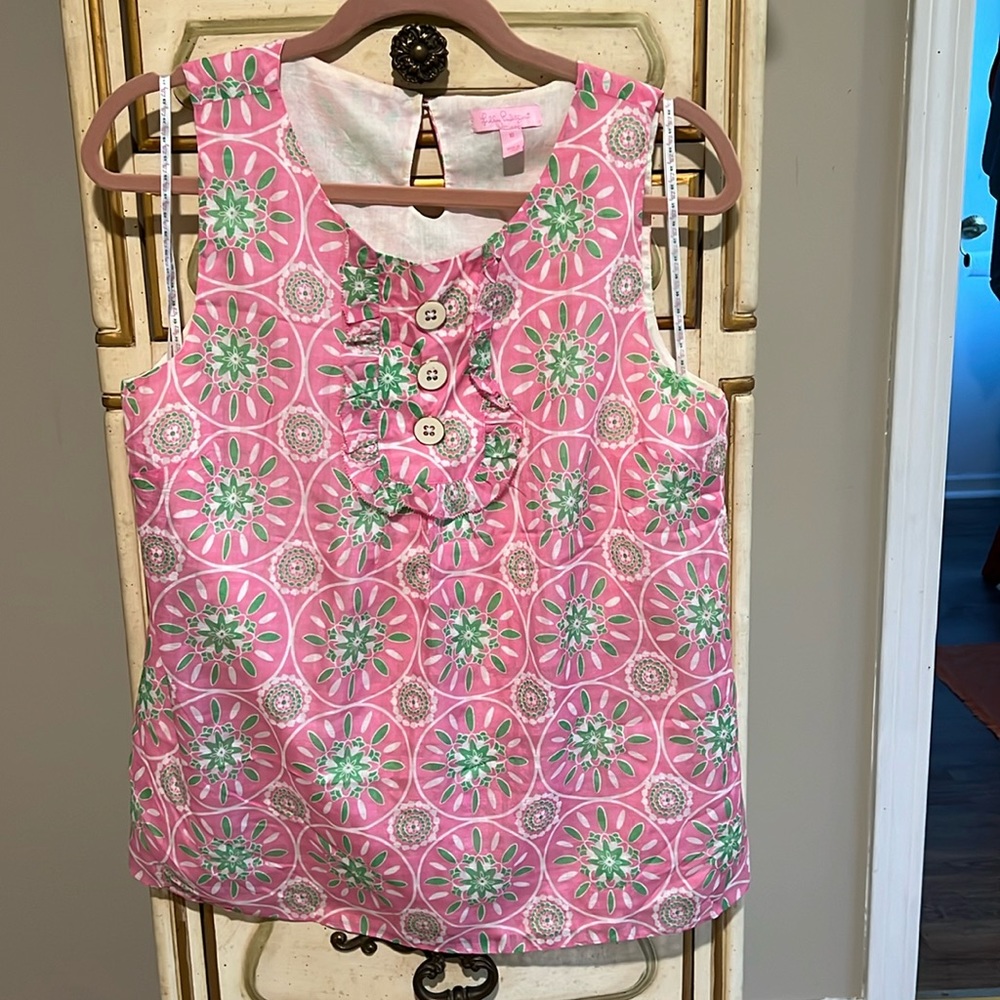 Lilly Pulitzer silk &cotton tank top size 10.  Lined.